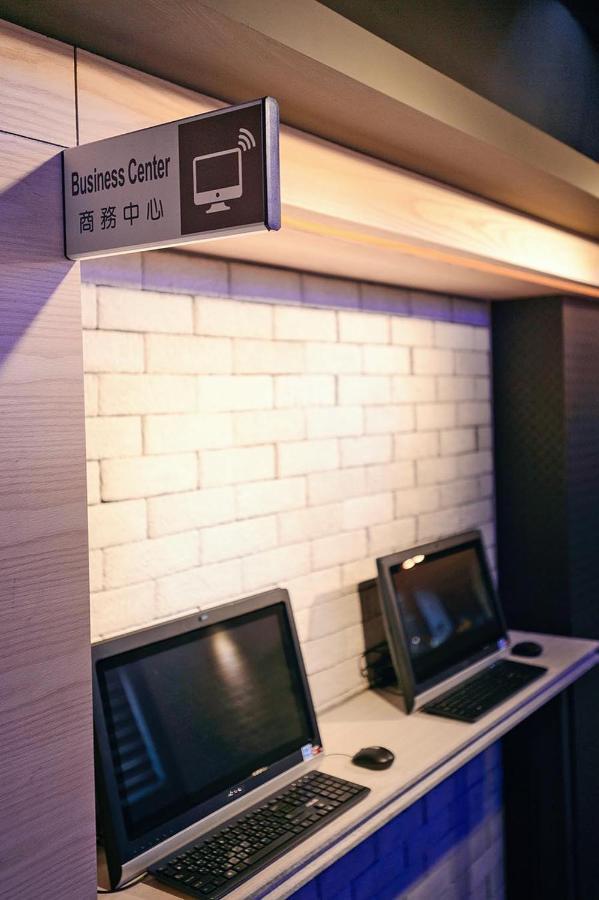 Kiwi Share Hotel Čung-li Exteriér fotografie